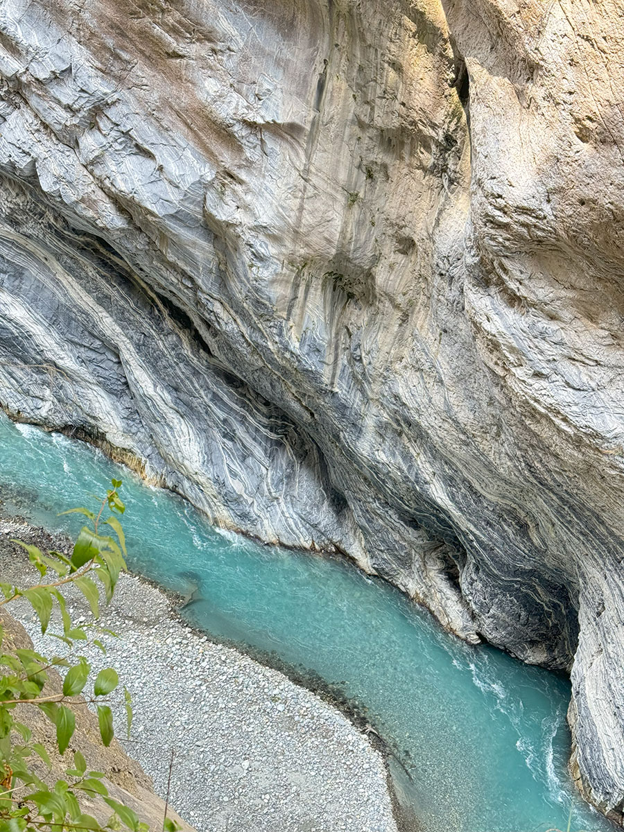 Taroko Gorge marble cliff